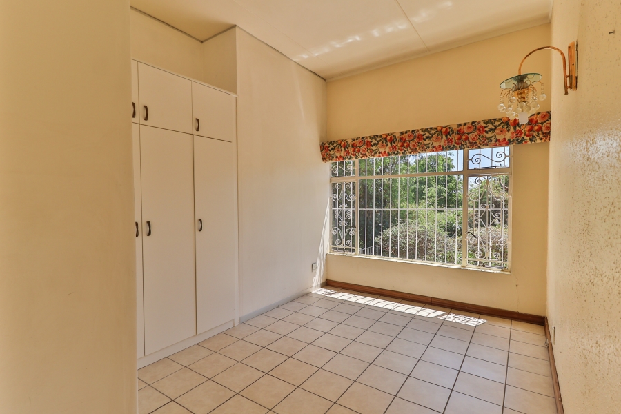 9 Bedroom Property for Sale in Muckleneuk Gauteng