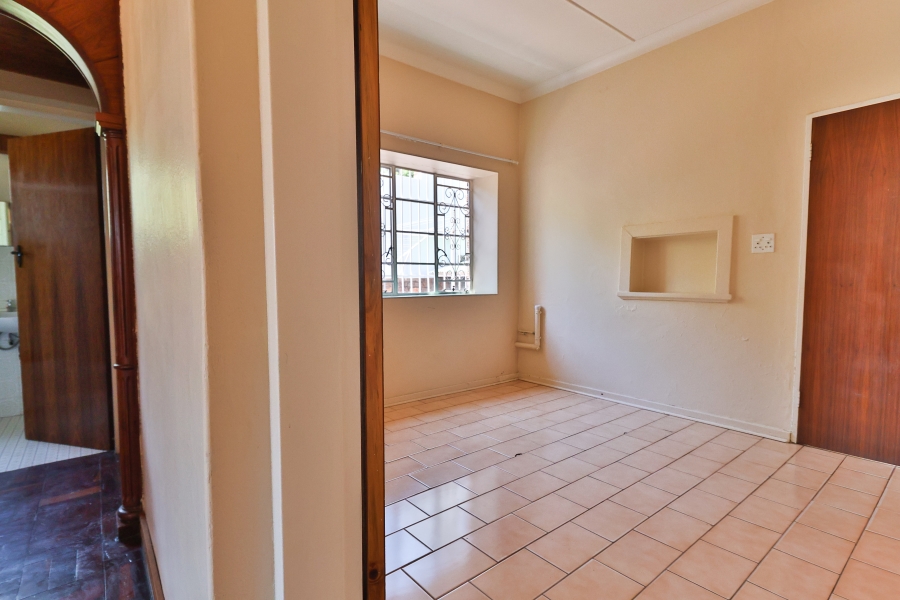 9 Bedroom Property for Sale in Muckleneuk Gauteng