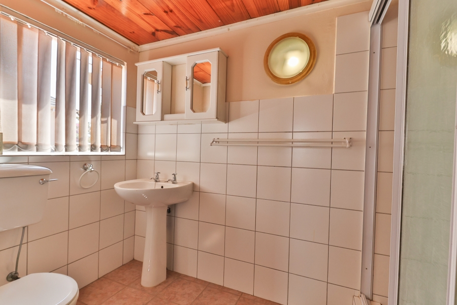 9 Bedroom Property for Sale in Muckleneuk Gauteng