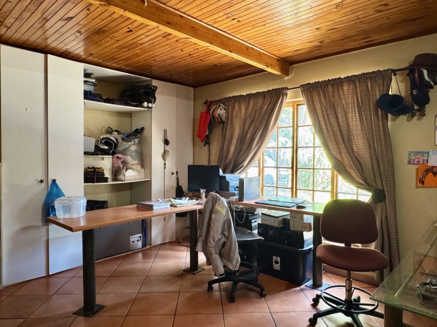 6 Bedroom Property for Sale in Brummeria Gauteng