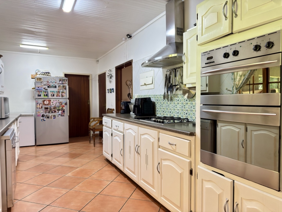 6 Bedroom Property for Sale in Brummeria Gauteng