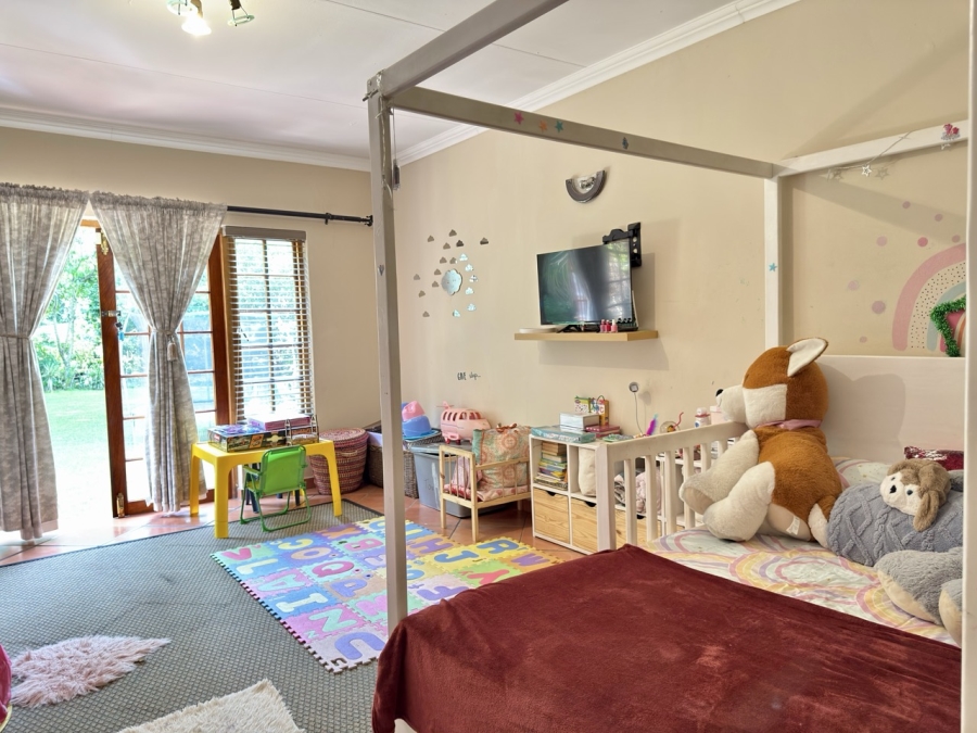 6 Bedroom Property for Sale in Brummeria Gauteng