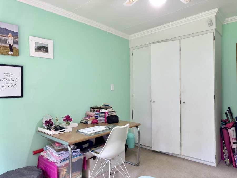 6 Bedroom Property for Sale in Brummeria Gauteng