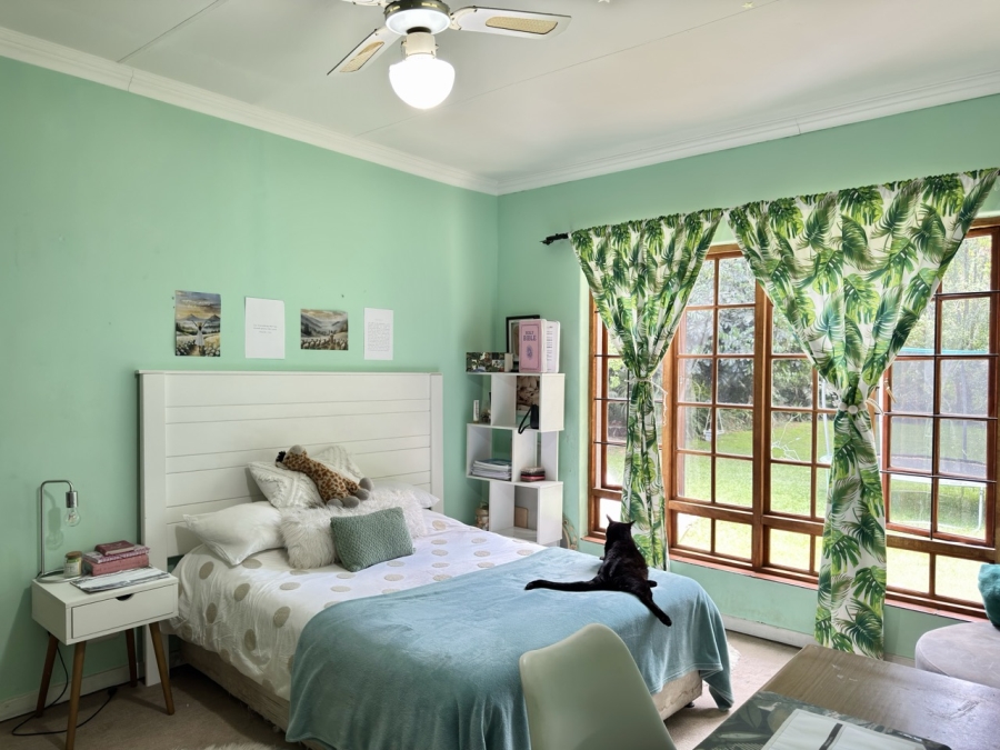 6 Bedroom Property for Sale in Brummeria Gauteng