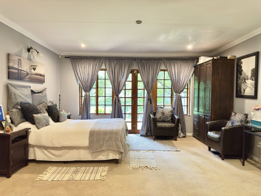 6 Bedroom Property for Sale in Brummeria Gauteng