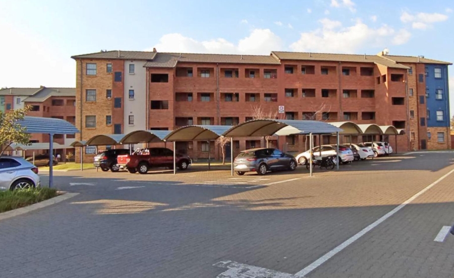 2 Bedroom Property for Sale in Montana Tuine Gauteng