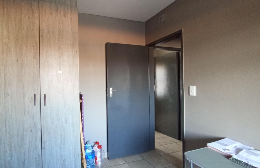 2 Bedroom Property for Sale in Montana Tuine Gauteng