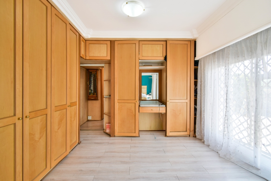 5 Bedroom Property for Sale in Waterkloof Ridge Gauteng