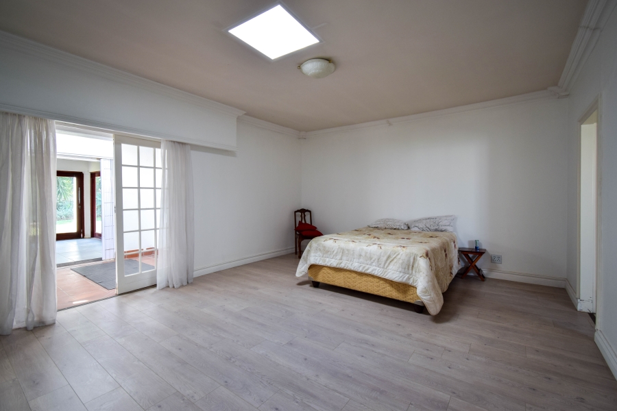 5 Bedroom Property for Sale in Waterkloof Ridge Gauteng