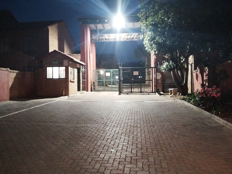 3 Bedroom Property for Sale in Moreleta Park Gauteng