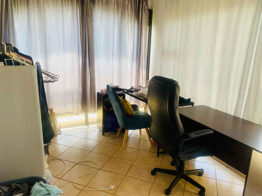 1 Bedroom Property for Sale in Tijger Valley Gauteng