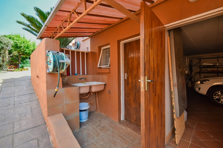 3 Bedroom Property for Sale in Moreleta Park Gauteng