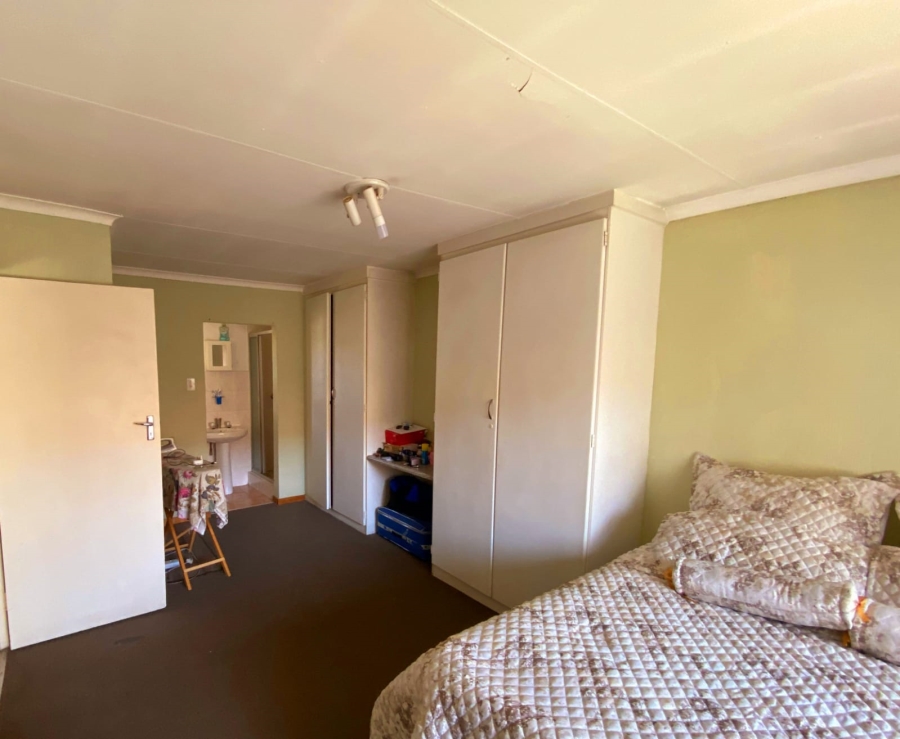 2 Bedroom Property for Sale in Moreleta Park Gauteng