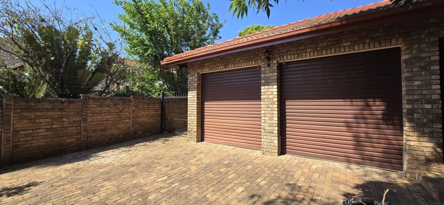 3 Bedroom Property for Sale in Moreleta Park Gauteng