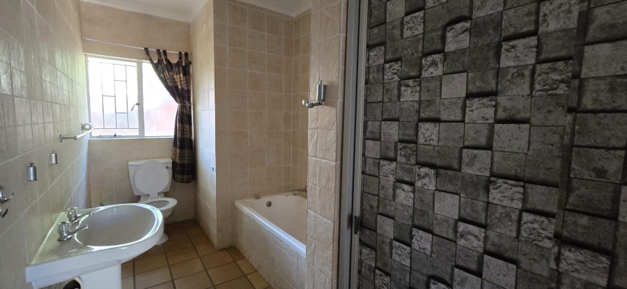 3 Bedroom Property for Sale in Moreleta Park Gauteng