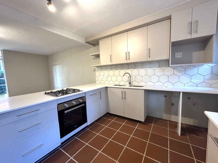 3 Bedroom Property for Sale in Garsfontein Gauteng