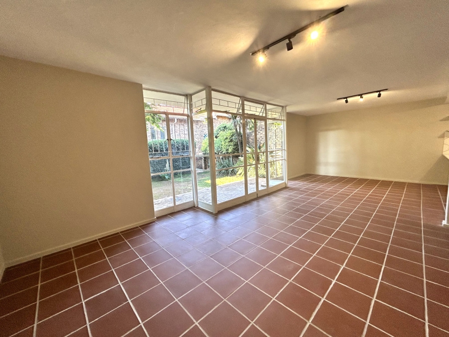 3 Bedroom Property for Sale in Garsfontein Gauteng