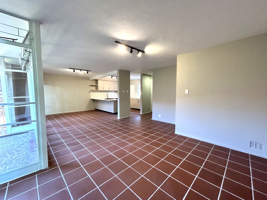 3 Bedroom Property for Sale in Garsfontein Gauteng