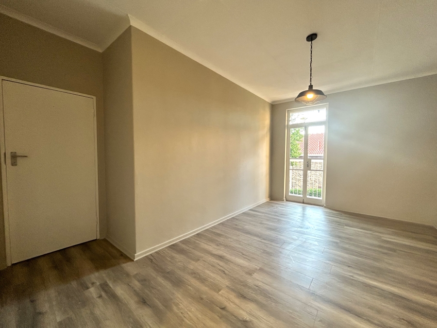 3 Bedroom Property for Sale in Garsfontein Gauteng