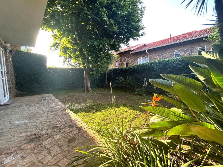 3 Bedroom Property for Sale in Garsfontein Gauteng