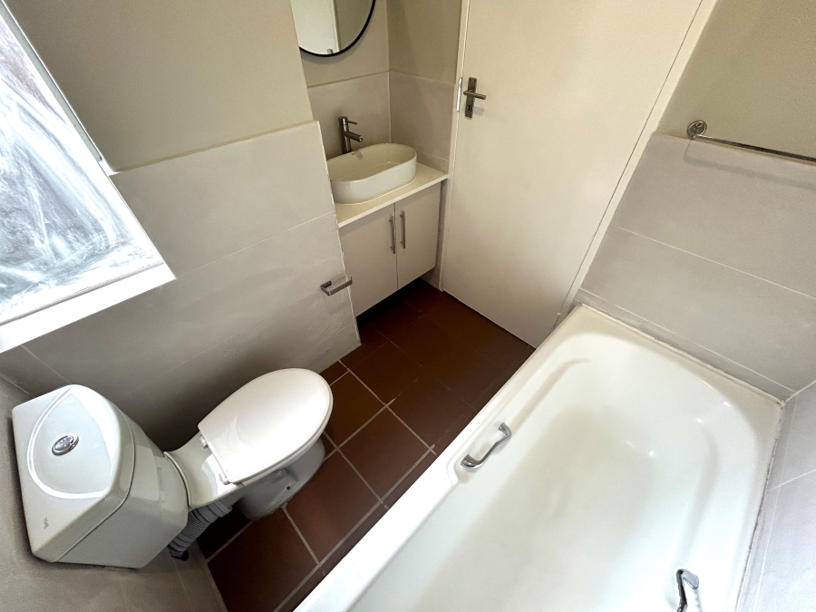 3 Bedroom Property for Sale in Garsfontein Gauteng