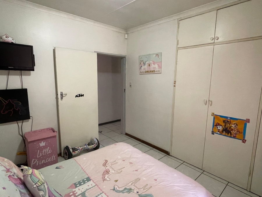 3 Bedroom Property for Sale in Wingate Park Gauteng