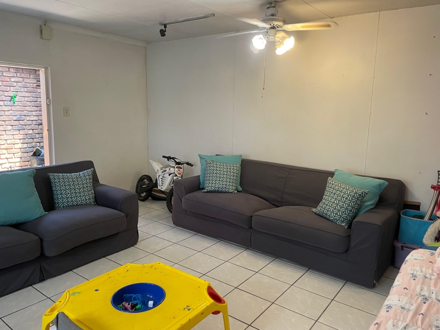 3 Bedroom Property for Sale in Wingate Park Gauteng