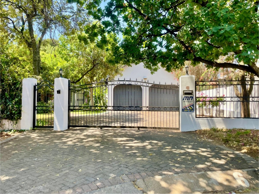 4 Bedroom Property for Sale in Monument Park Gauteng