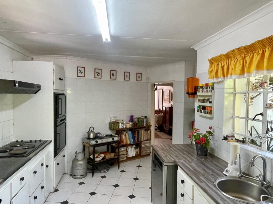 4 Bedroom Property for Sale in Monument Park Gauteng