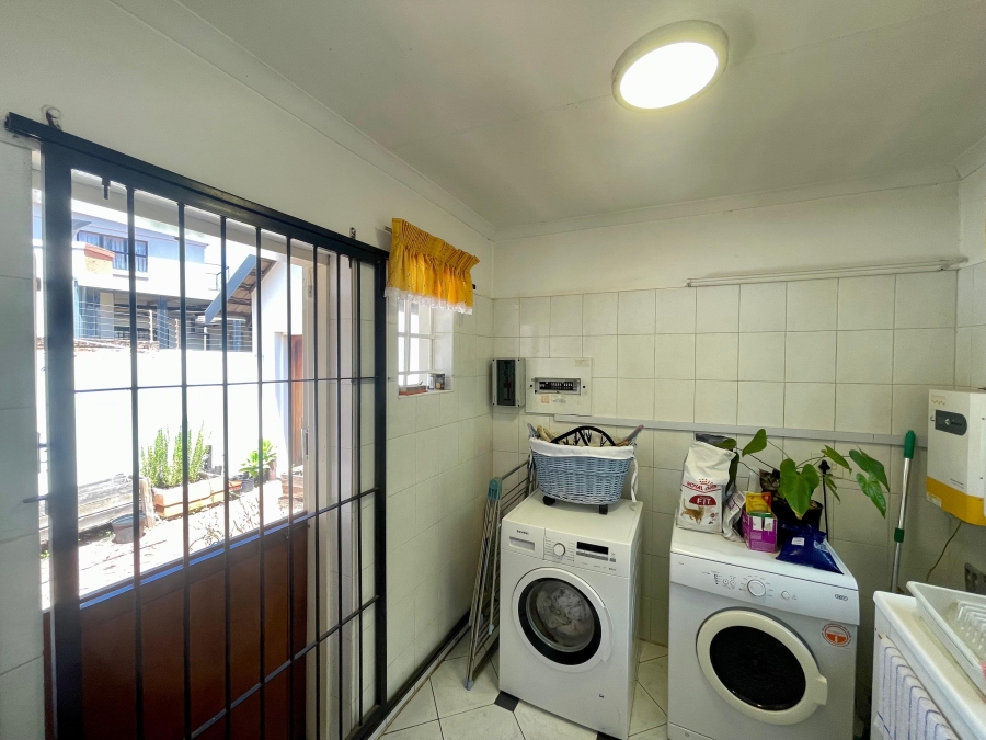 4 Bedroom Property for Sale in Monument Park Gauteng