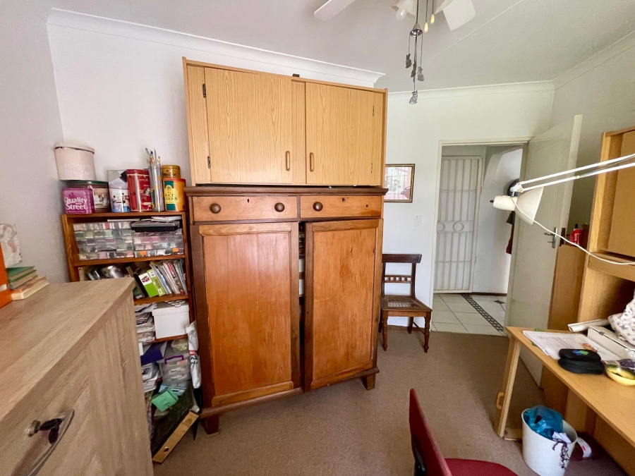 4 Bedroom Property for Sale in Monument Park Gauteng