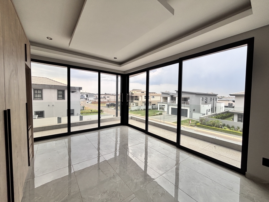 6 Bedroom Property for Sale in Six Fountains Residential Estate Gauteng