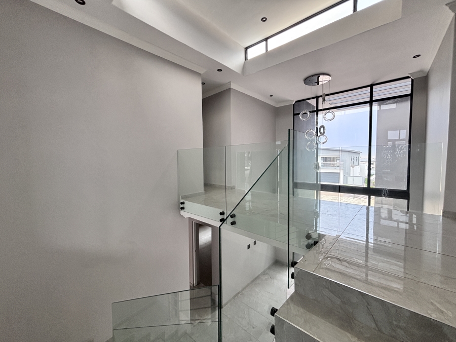 6 Bedroom Property for Sale in Six Fountains Residential Estate Gauteng