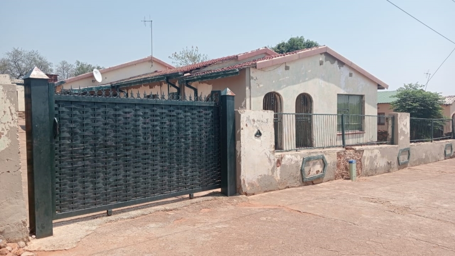 3 Bedroom Property for Sale in Soshanguve K Gauteng