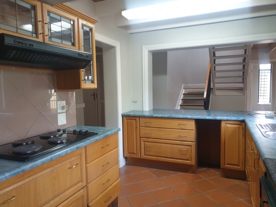 To Let 11 Bedroom Property for Rent in Sunnyside Gauteng