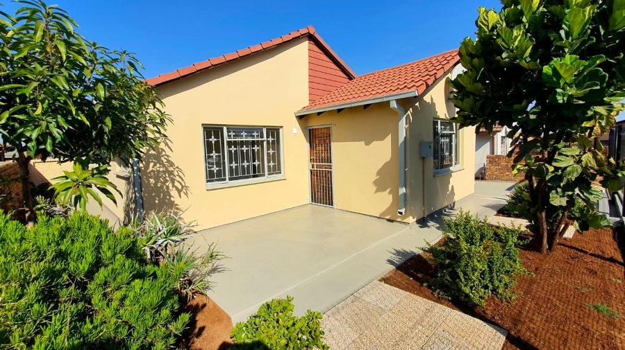 3 Bedroom Property for Sale in Mamelodi East Gauteng