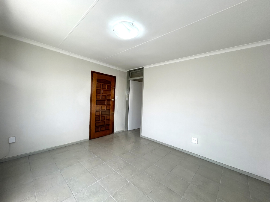 3 Bedroom Property for Sale in Mamelodi East Gauteng