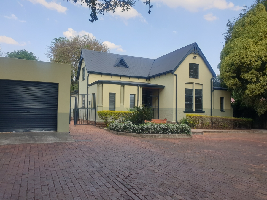 To Let 11 Bedroom Property for Rent in Sunnyside Gauteng