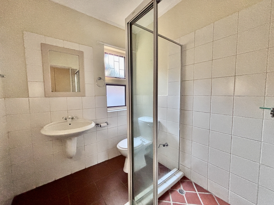 2 Bedroom Property for Sale in Wapadrand Gauteng