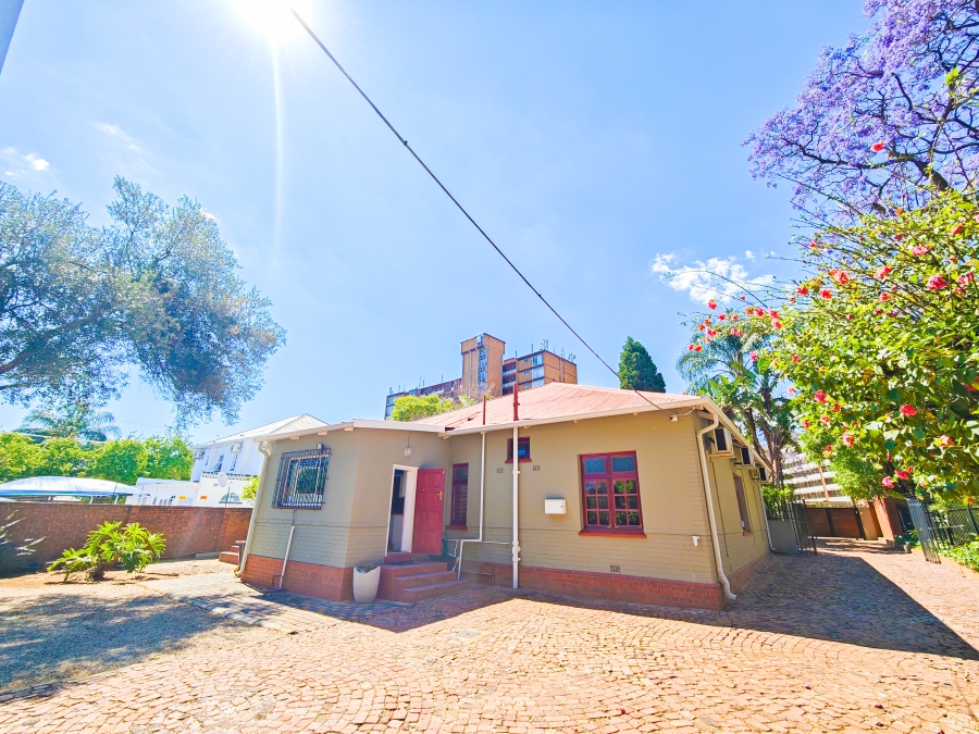 4 Bedroom Property for Sale in Clydesdale Gauteng