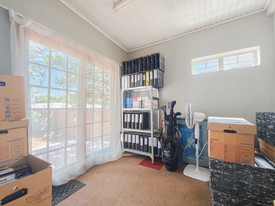 4 Bedroom Property for Sale in Clydesdale Gauteng