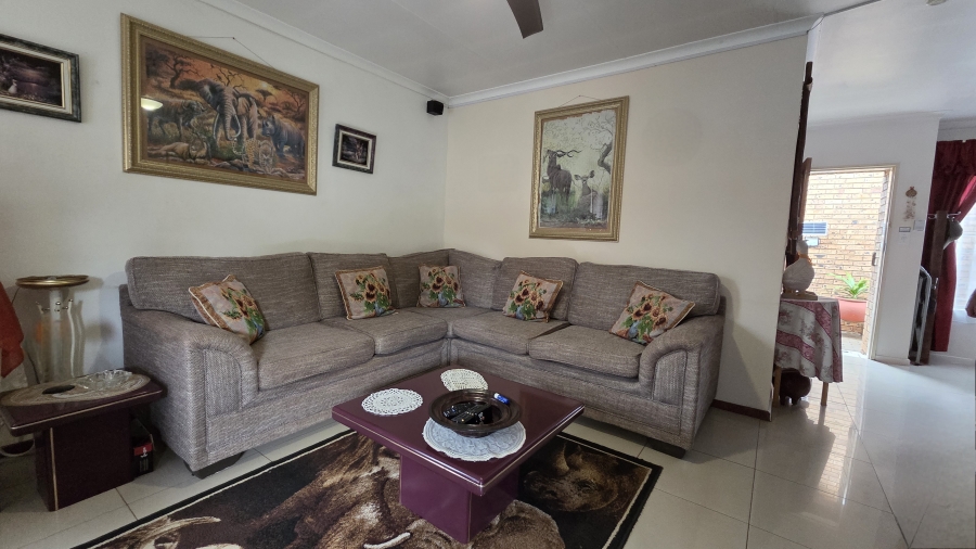 2 Bedroom Property for Sale in Montana Gauteng