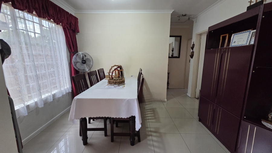 2 Bedroom Property for Sale in Montana Gauteng