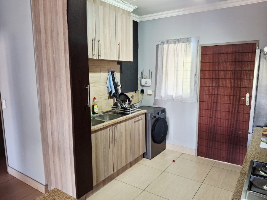 2 Bedroom Property for Sale in Moregloed Gauteng