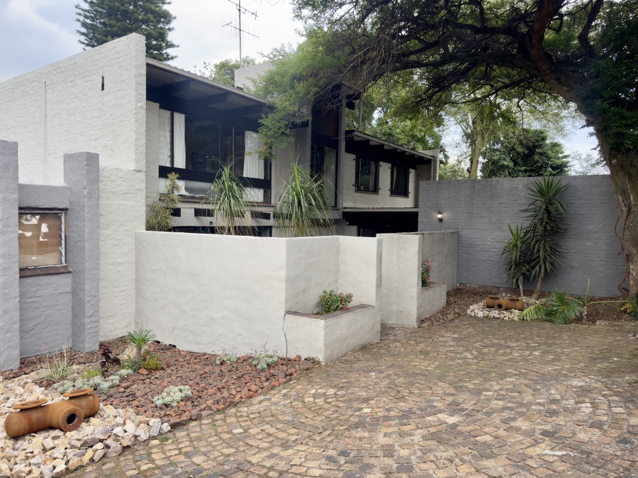 4 Bedroom Property for Sale in Brooklyn Gauteng