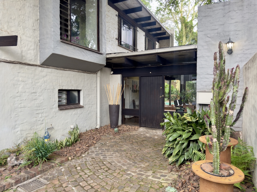 4 Bedroom Property for Sale in Brooklyn Gauteng