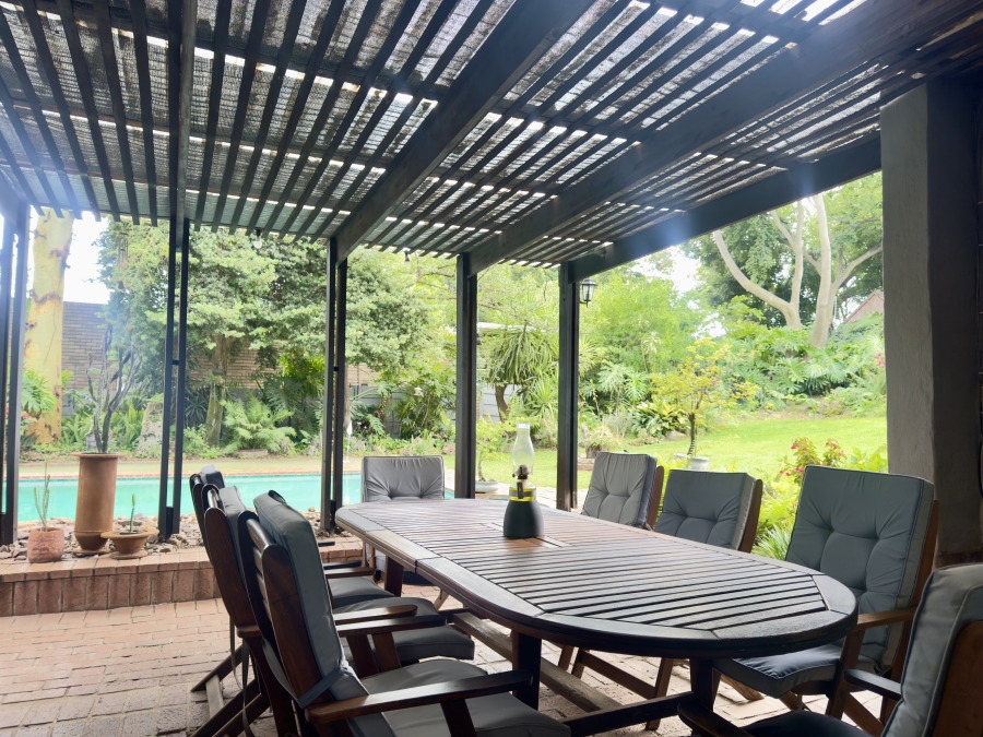 4 Bedroom Property for Sale in Brooklyn Gauteng