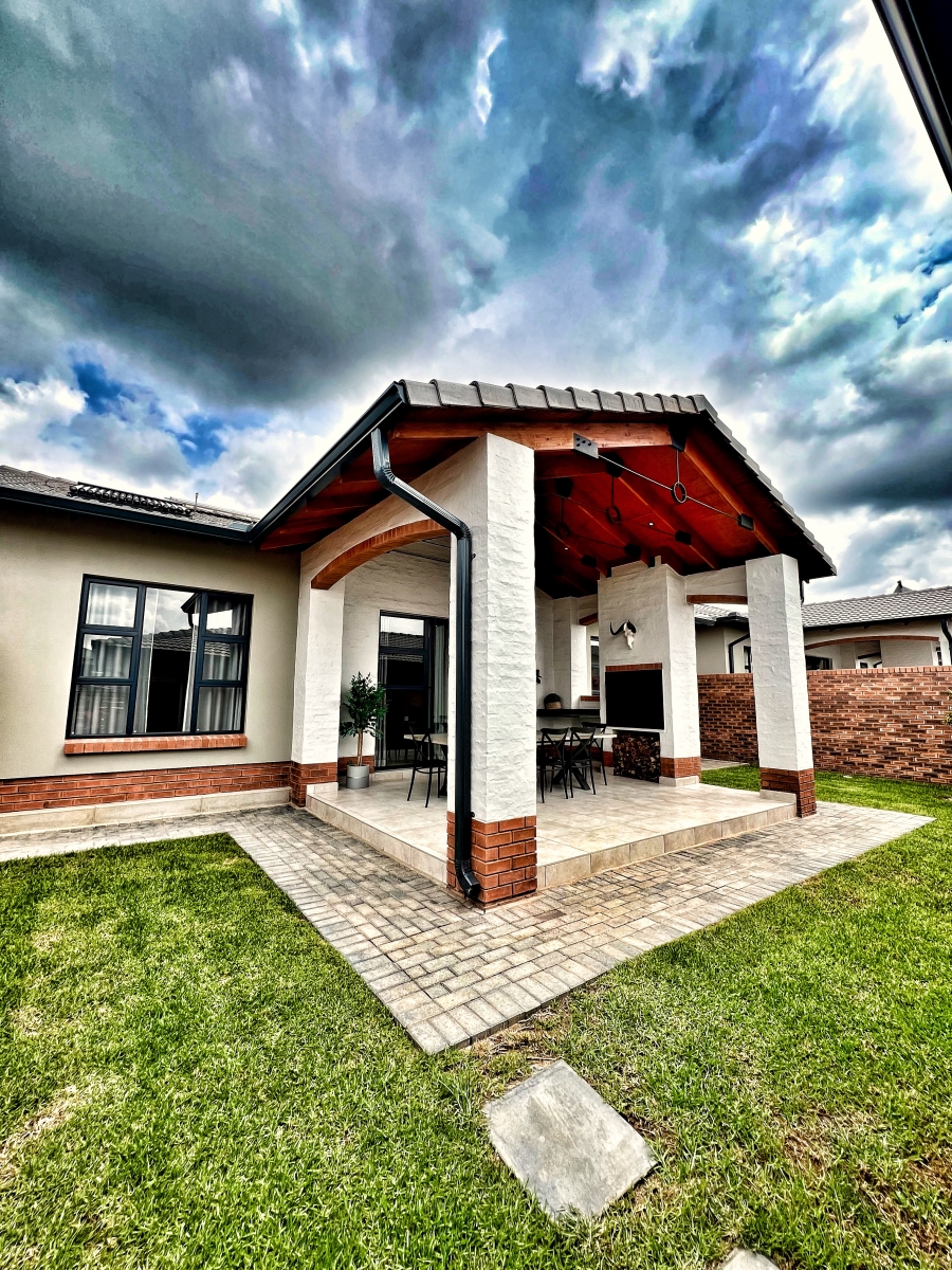 3 Bedroom Property for Sale in Six Fountains Residential Estate Gauteng