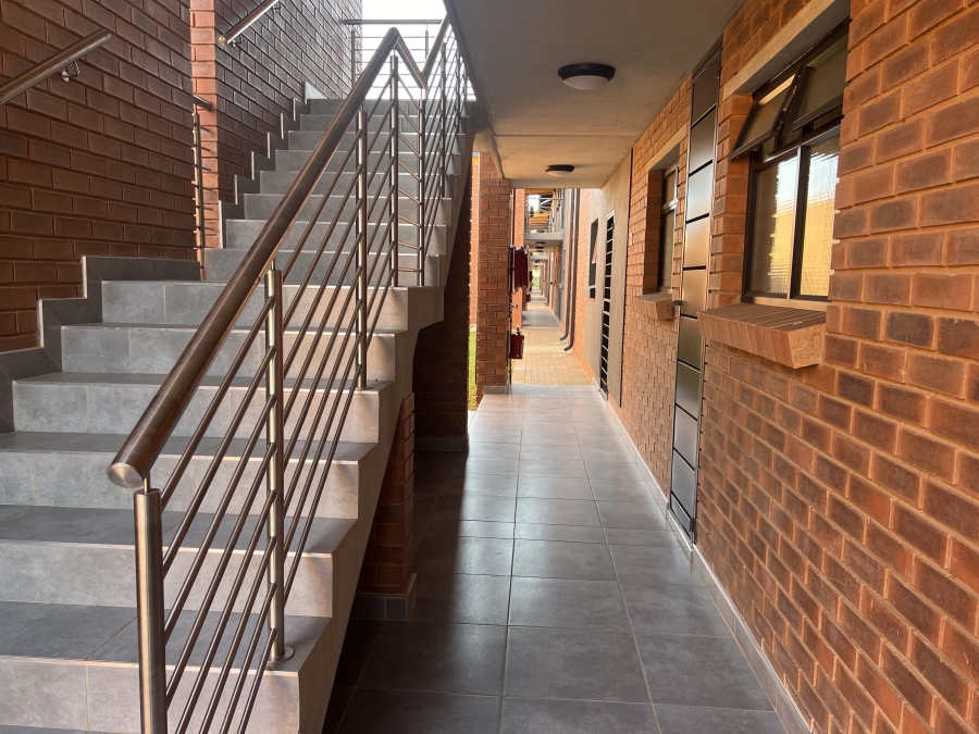 2 Bedroom Property for Sale in Olympus AH Gauteng