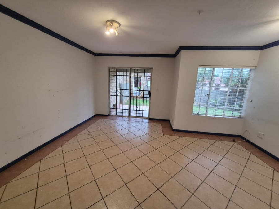 2 Bedroom Property for Sale in Moreleta Park Gauteng